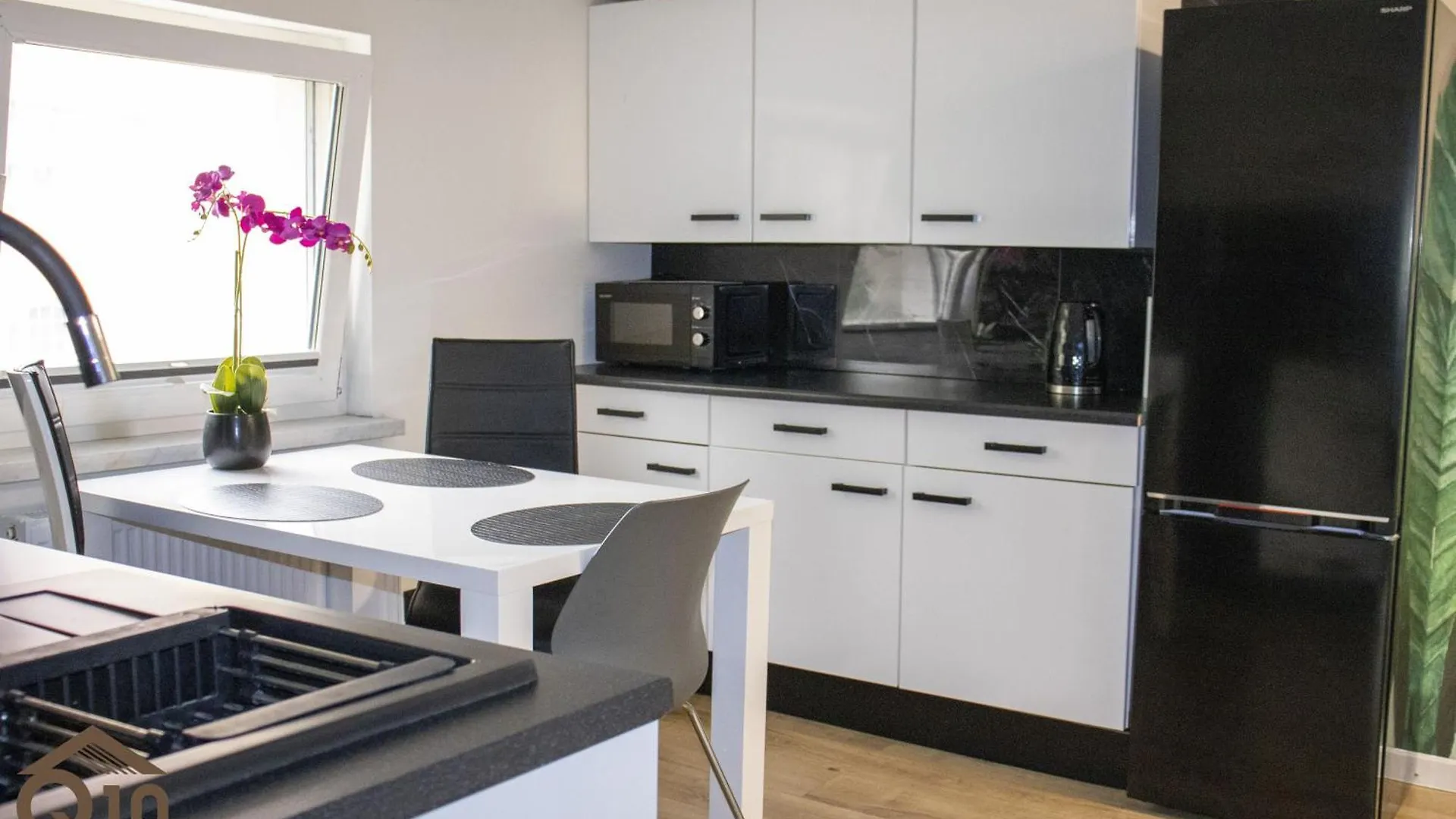 Q 10 Apartments, Czarna Perla Sopot Polen
